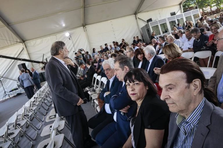 Ανάβει φωτιές η παρουσία του Θεόδωρου Καρυπίδη στις Πρέσπες – Οργισμένες αντιδράσεις στην παράταξή του [vid]